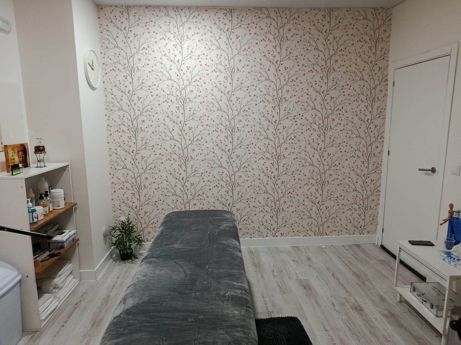 WhatsApp Image 2025-12-10 at 05.21.21